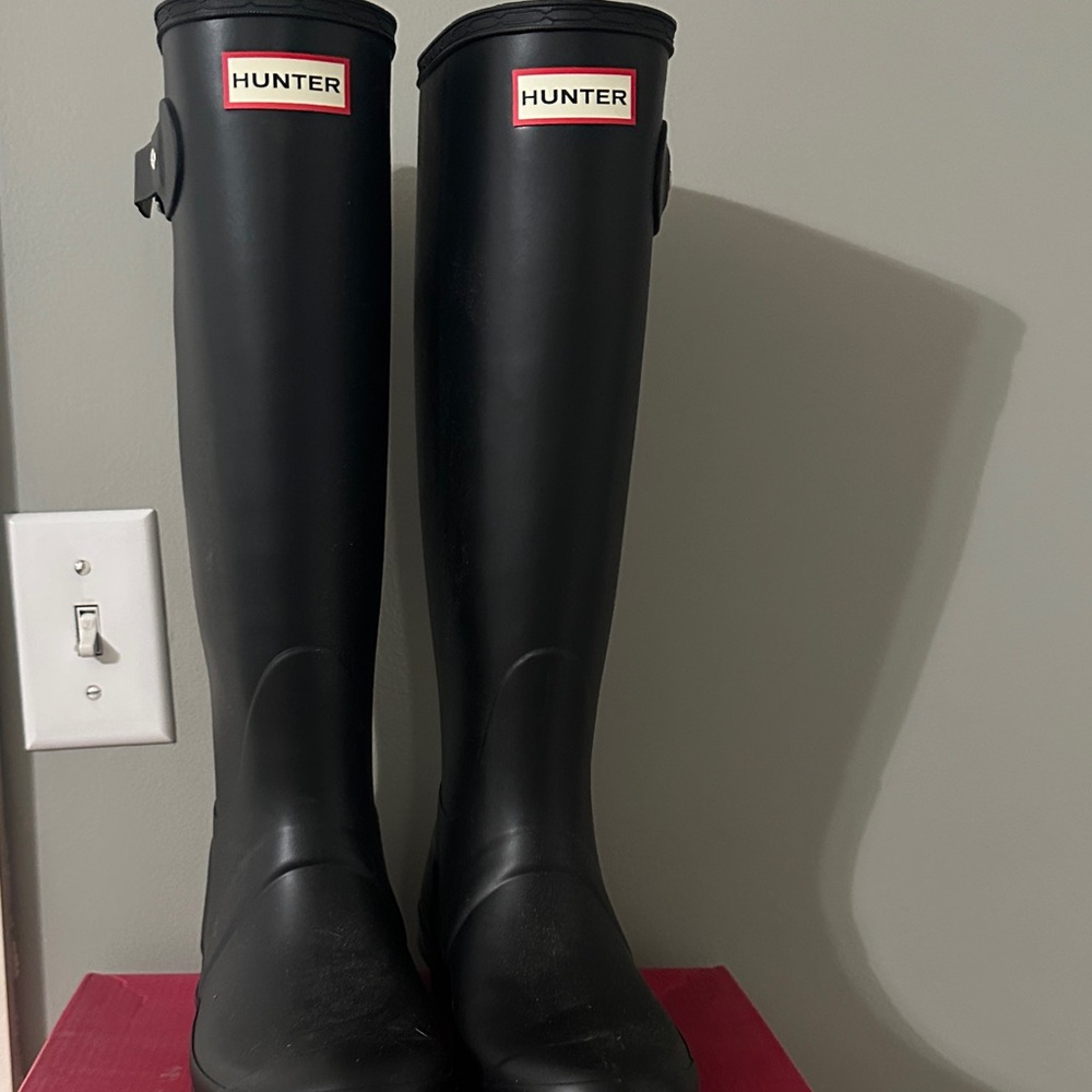Hunter Black Women's Winter & Rain Boots
